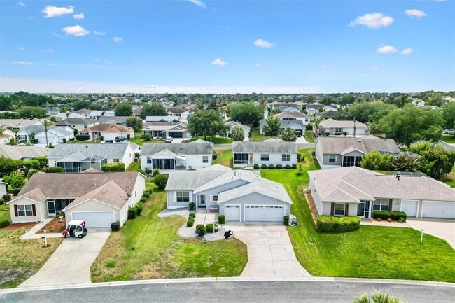 Building Photo - 470 Oboe Way