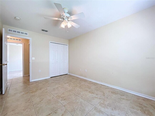 Building Photo - 5060 Spanish Oaks Blvd