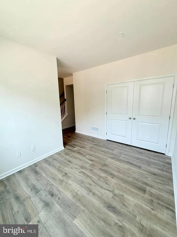 Building Photo - 135 Cobblestone Dr