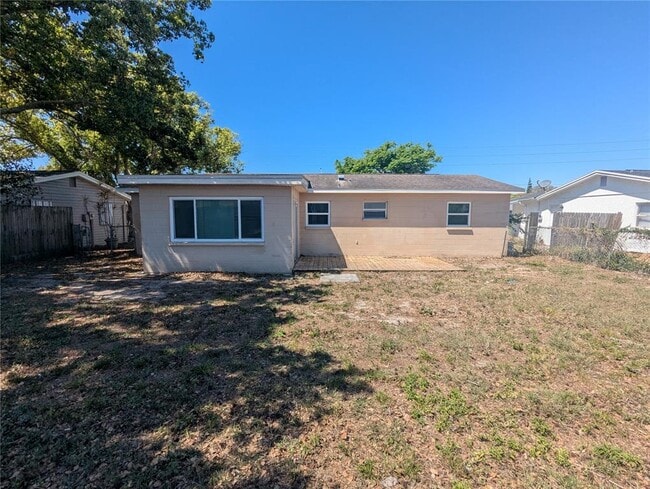 Building Photo - 9310 Whitman Ln