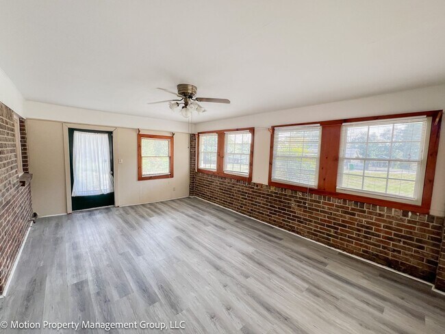 Building Photo - 7410 Union Grove Rd