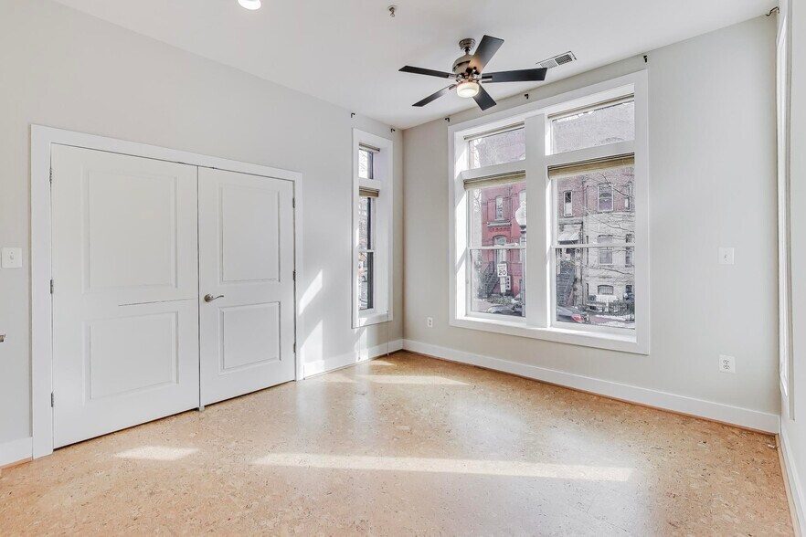 Building Photo - 500 M St NW