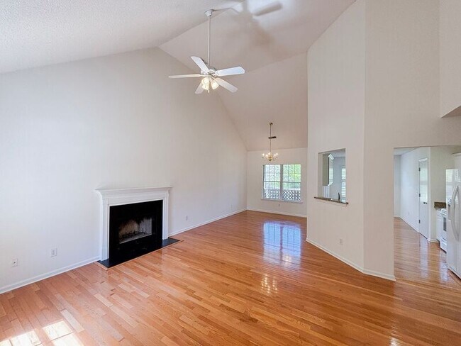 Building Photo - 118 Sea Cotton Cir