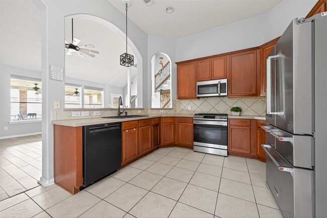 Building Photo - 20827 Rose Crossing Ln