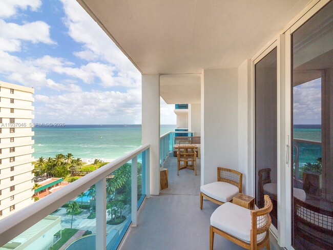 Building Photo - 102 24th St