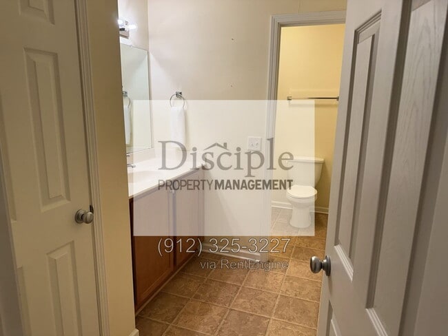 Building Photo - 169 Regency Cir
