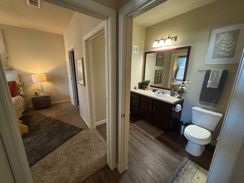 Building Photo - 1811 Medical Pkwy