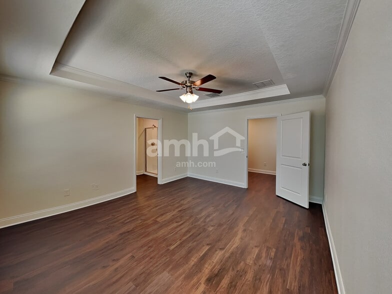 Building Photo - 6111 Little Blf Cir