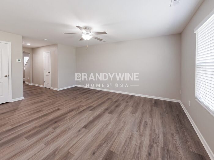 Building Photo - 2031 Talbert Ct