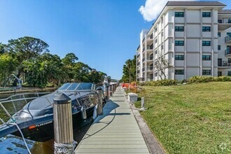 Building Photo - 1000 River Reach Dr