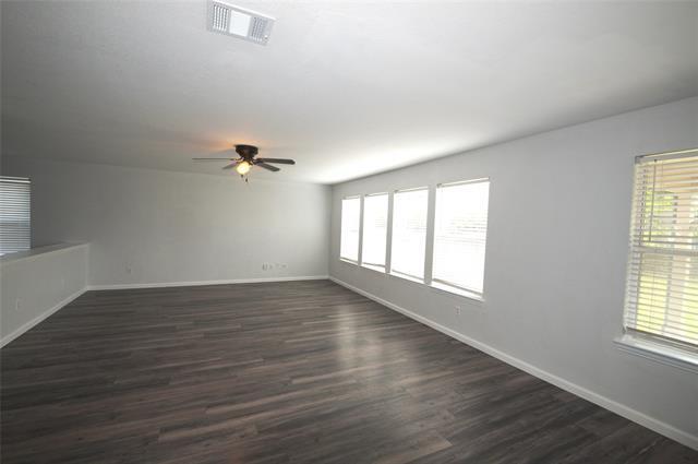 Building Photo - 308 Acklington Dr