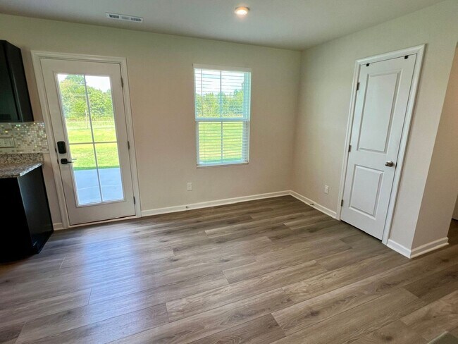 Building Photo - 5235 Compass Way