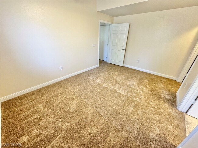Building Photo - 5250 S Rainbow Blvd
