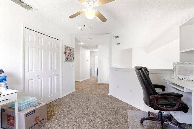 Building Photo - 130 Westmoreland Cir