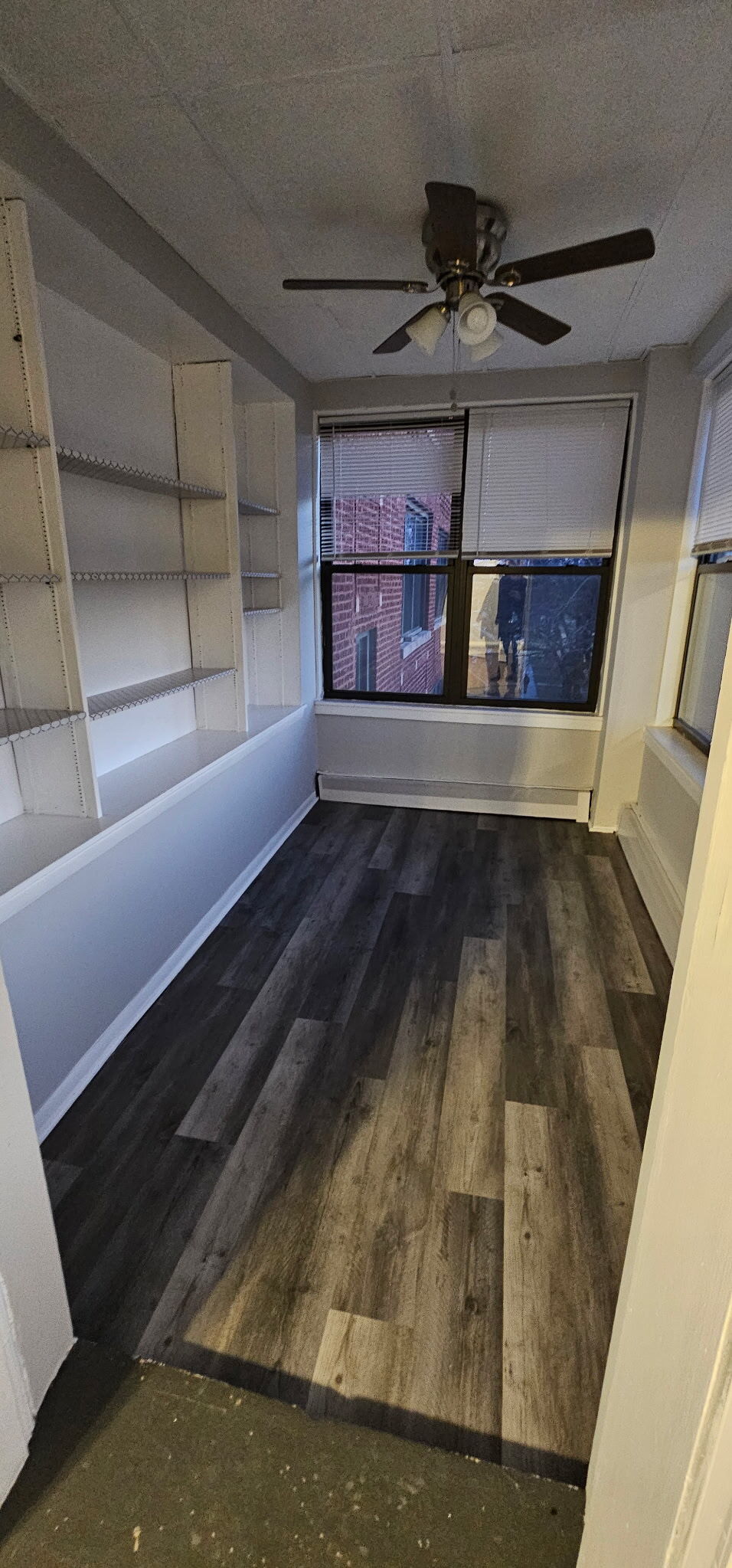 Building Photo - 3823 N Drake Ave