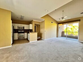Building Photo - Perfectly located 1 bedroom condo availabl...