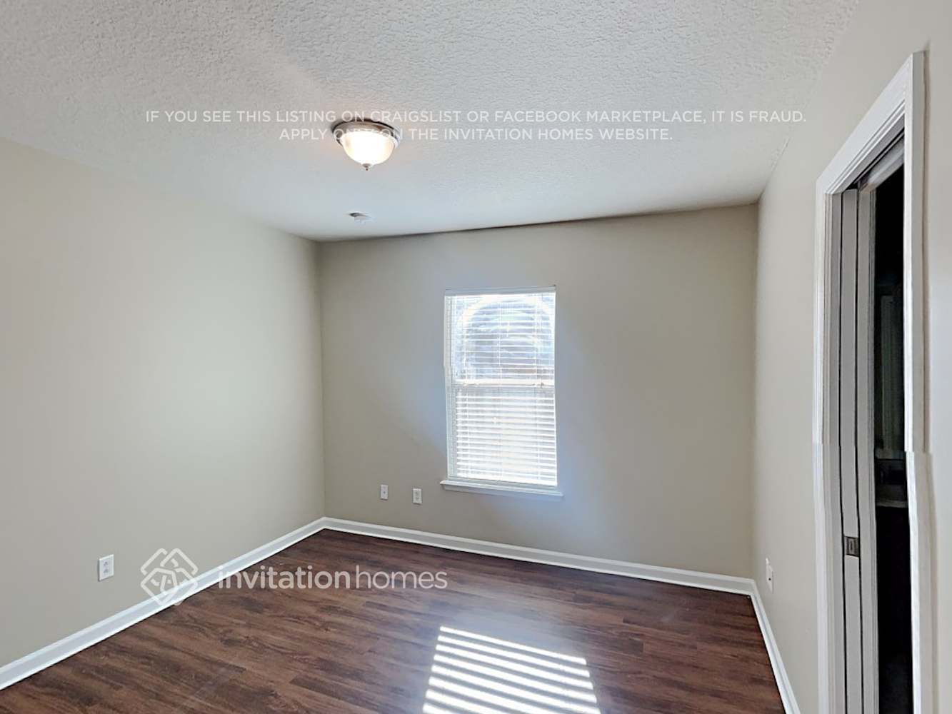 Building Photo - 713 Hazelmoor Ln