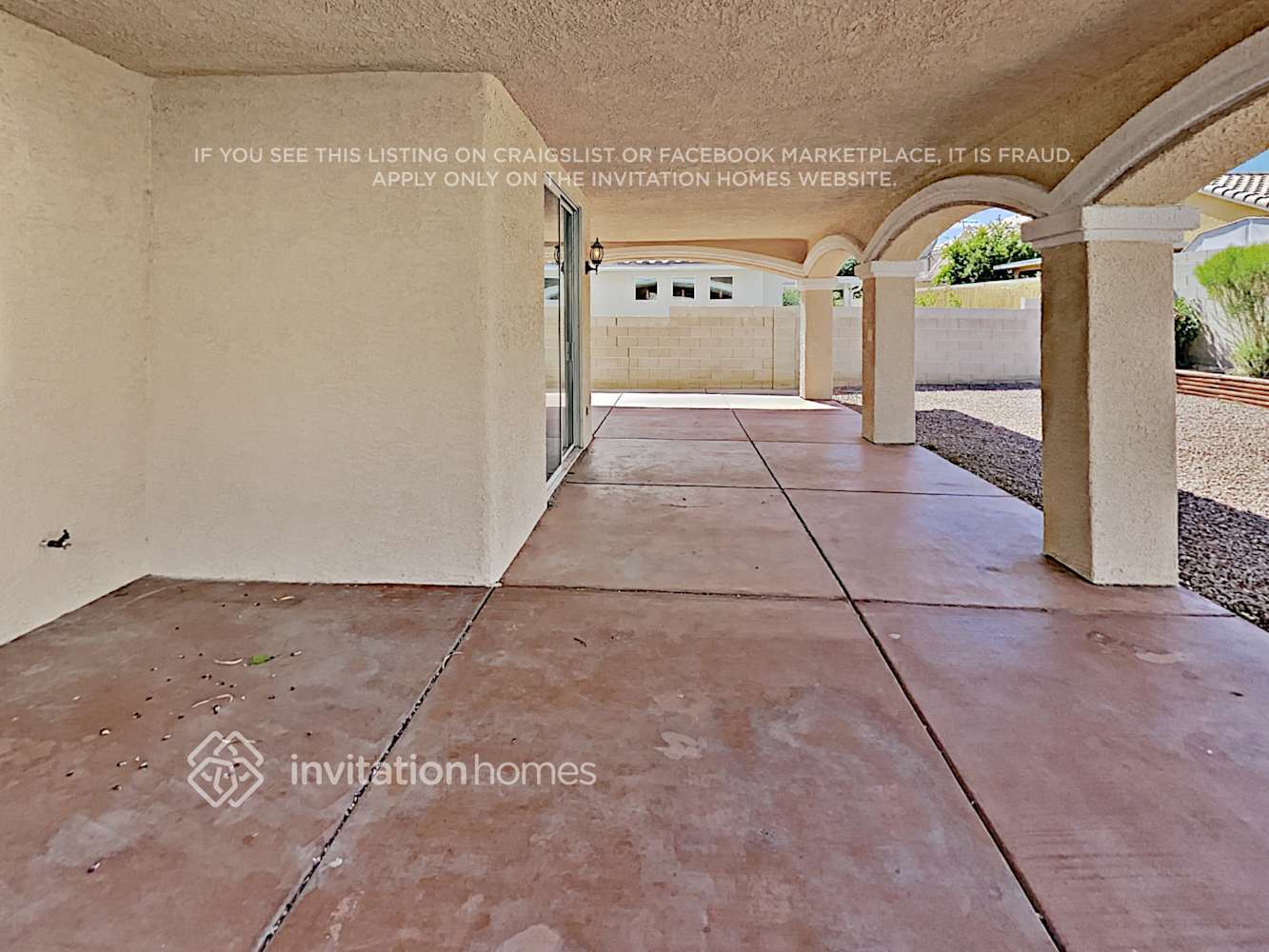 Building Photo - 6042 Halehaven Dr