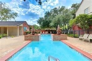 Building Photo - 2211 S Kirkwood Rd