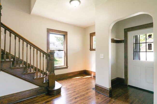 Primary Photo - Charming 4BR/1.5BA Home Near Bryn Mawr – 1...