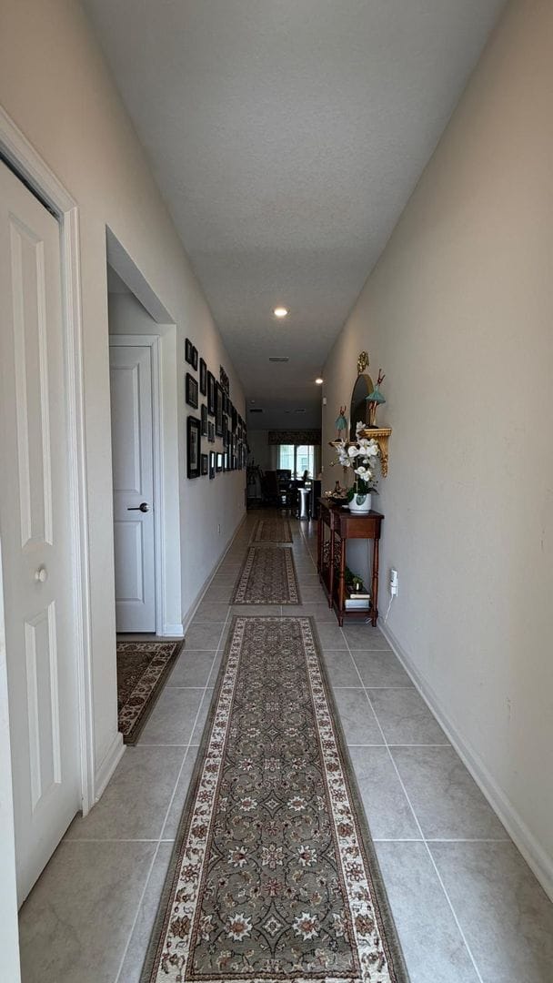 Building Photo - Beautiful 3 bed 2 bath Home - Unfurnished
