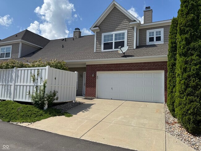 Building Photo - 1333 Ashville Dr