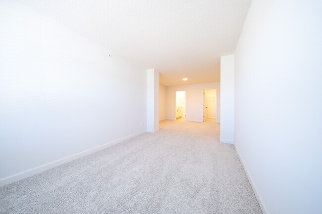 Building Photo - 5147 Long Pointe Pass