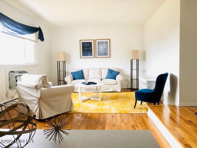 Building Photo - 35 Sternberger Ave