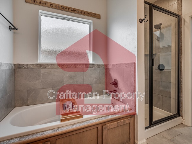 Building Photo - 9945 SW 21st St