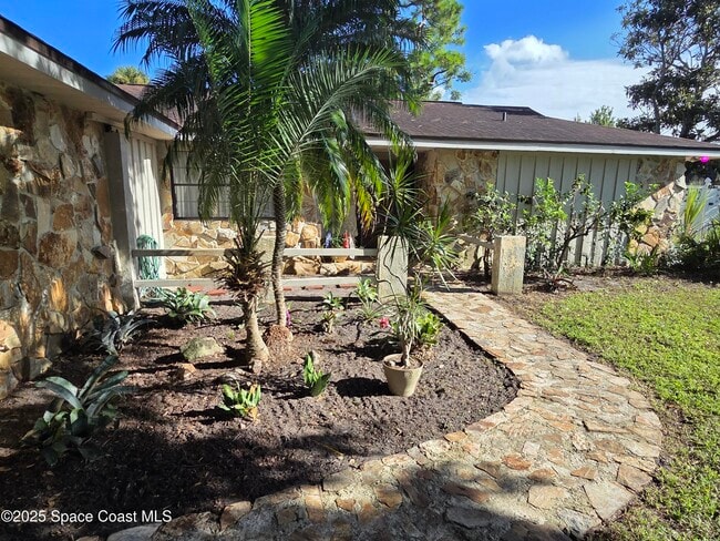 Primary Photo - 4205 Grovewood Ln