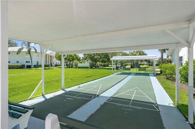 Building Photo - 740 Lake Orchid Cir