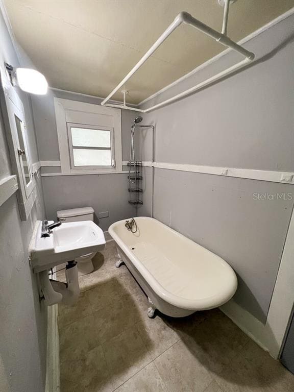 Building Photo - 312 NE 2nd Ave