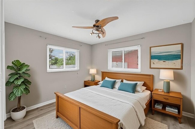 Building Photo - 2127 Scotland Dr