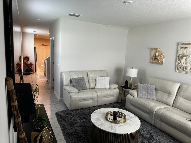 Building Photo - 3162 Victoria Inlet Dr