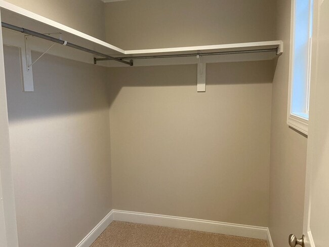 Building Photo - 3BR/3BA For Rent