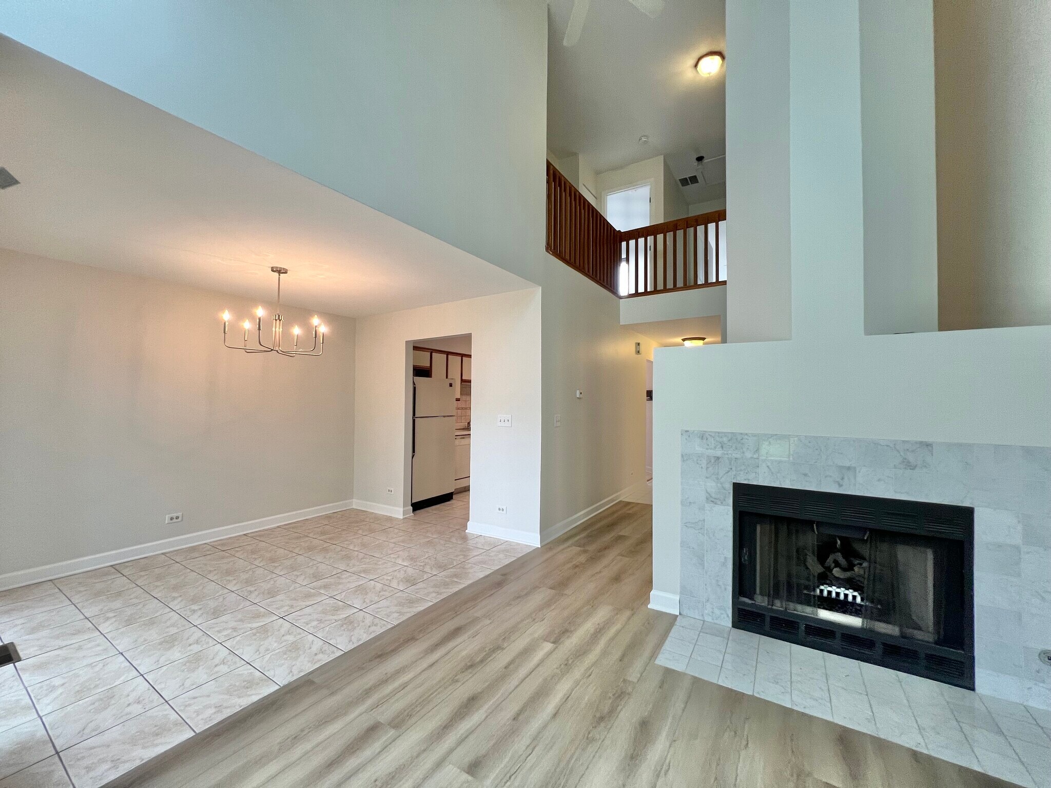 Building Photo - 1232 S Parkside Dr