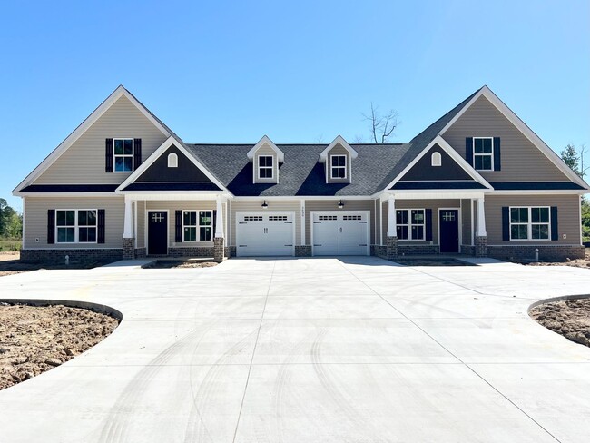 Building Photo - May 15th availability! Brand New! Beautifu...