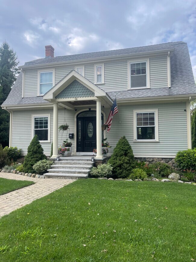 14 Gardner St 14 Gardner St Peabody MA 01960 Apartment Finder