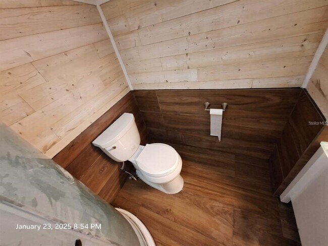 Building Photo - 6505 Oelsner St