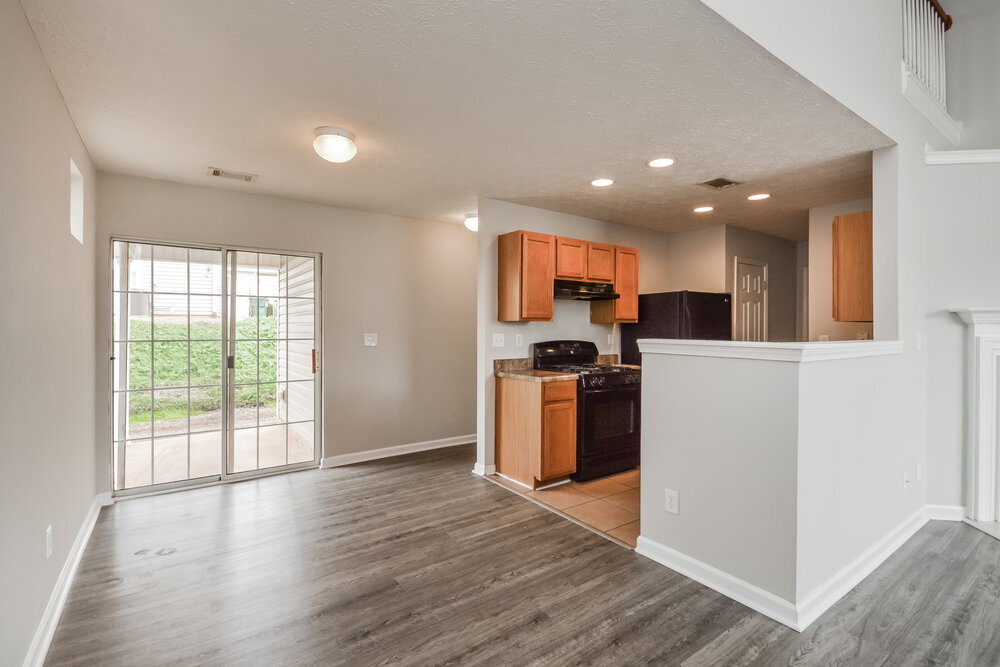 Building Photo - 145 Meadowridge Dr