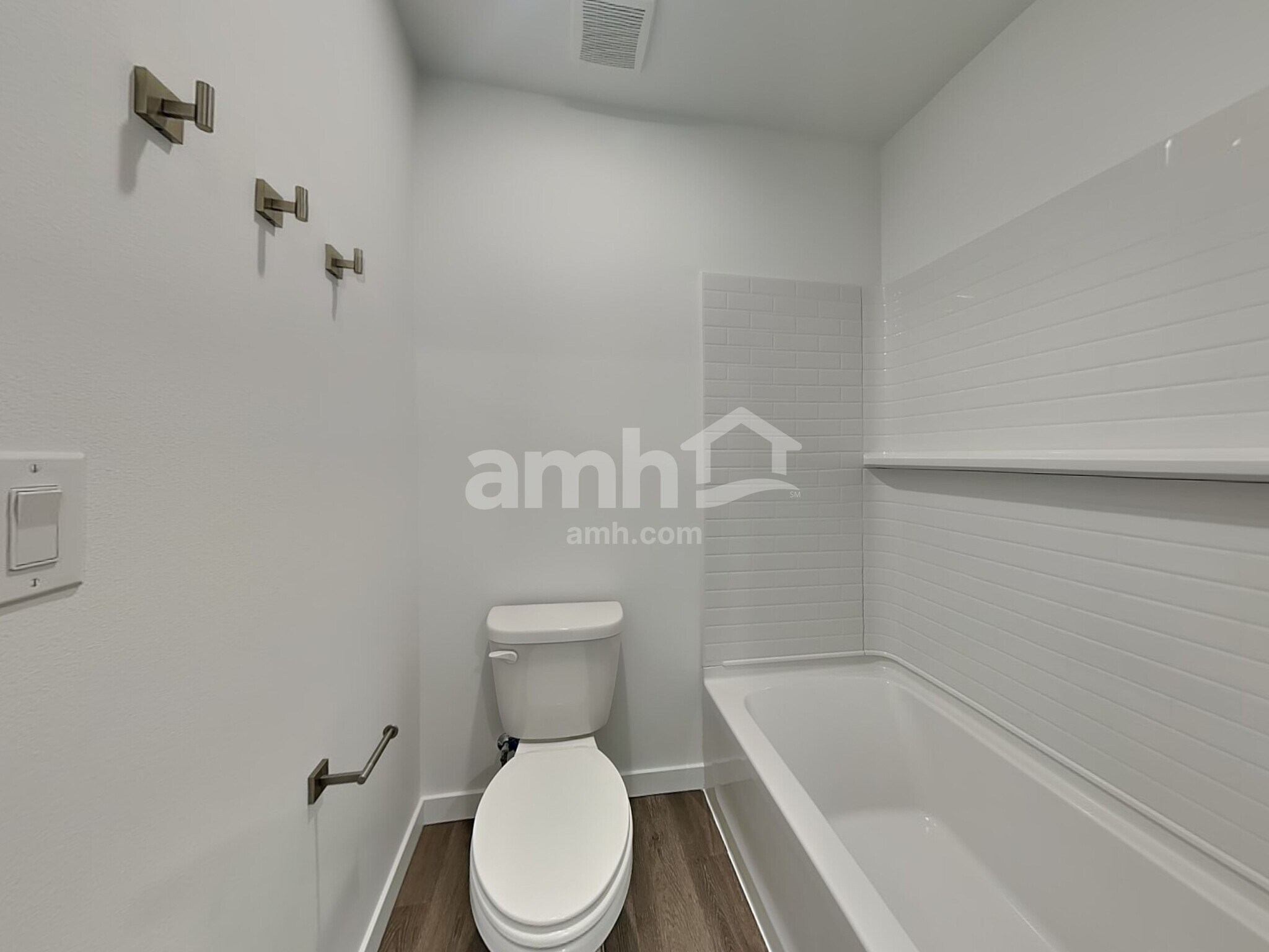 Building Photo - 5126 Turnstone St SE