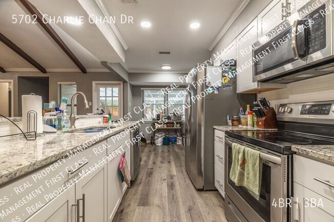Building Photo - 5702 Charlie Chan Dr