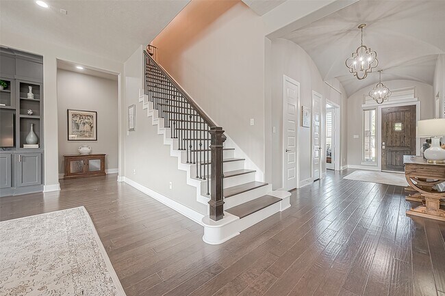 Building Photo - 30 Argosy Bend Pl