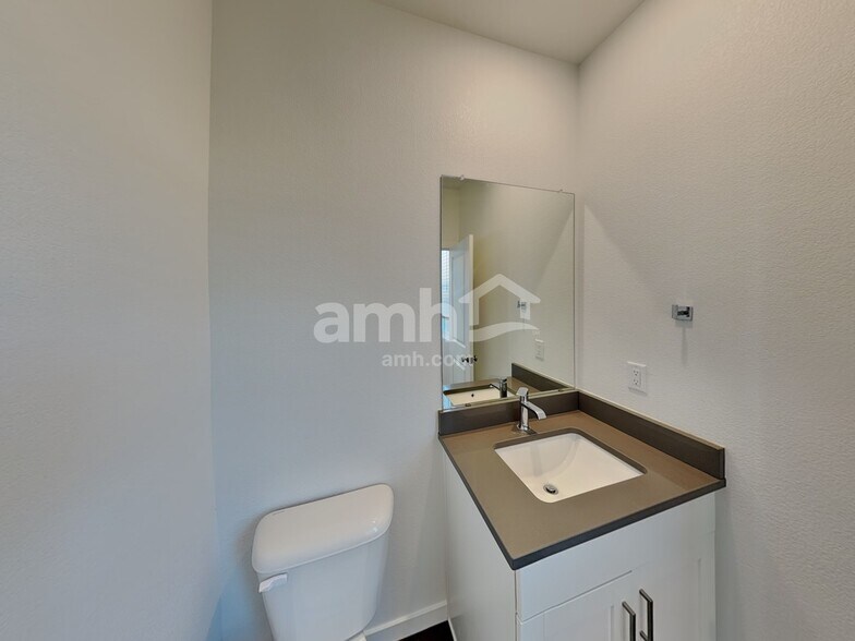 Building Photo - 23584 E 2nd Pl