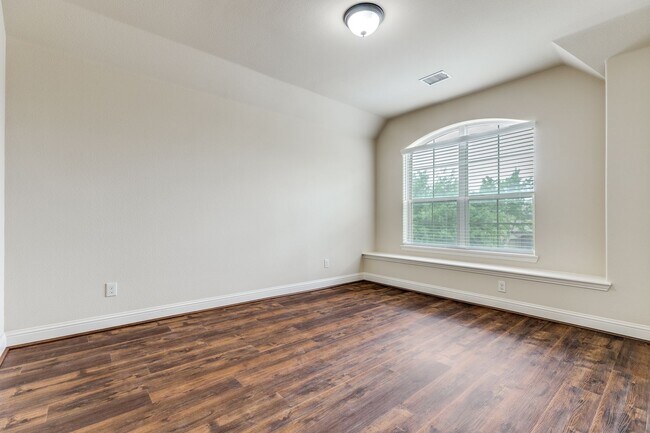 Building Photo - Spacious 4br/3.5ba Home For Lease in Prosper ISD!