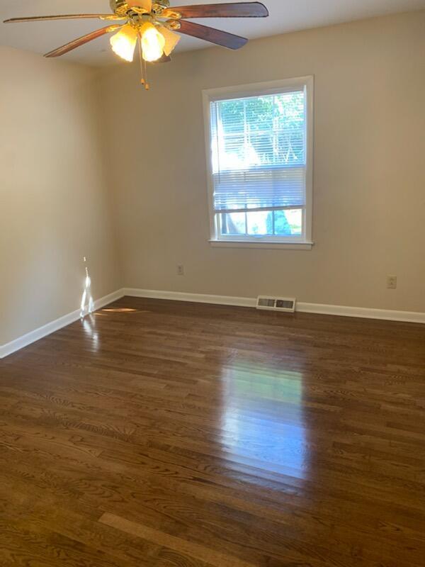 Building Photo - 807 Malabu Dr