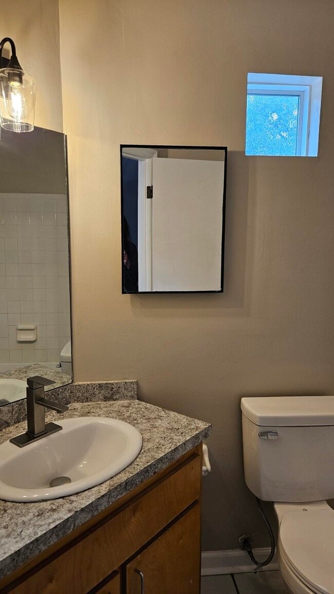 Building Photo - 1998 Nicklaus Dr