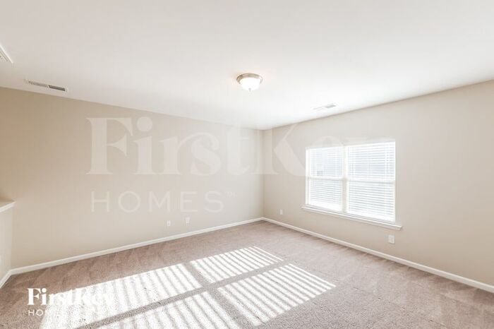 Building Photo - 1816 Clarke Cir