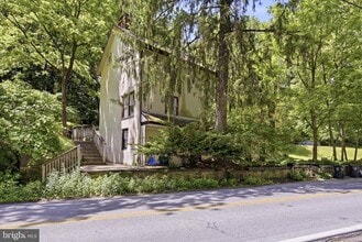 Building Photo - 210 Westtown Way