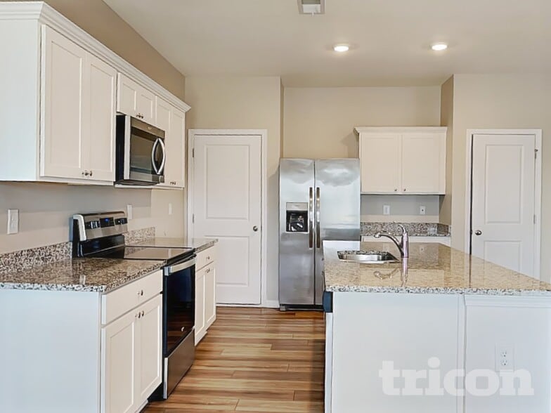 Building Photo - 297 Mccall Wy